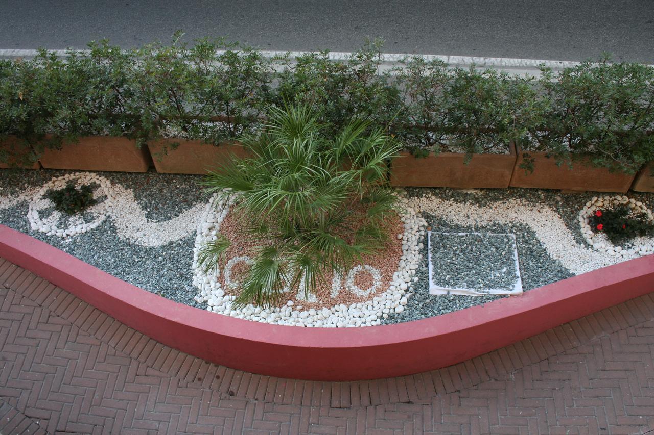 Hotel Oblio Rimini Exterior photo